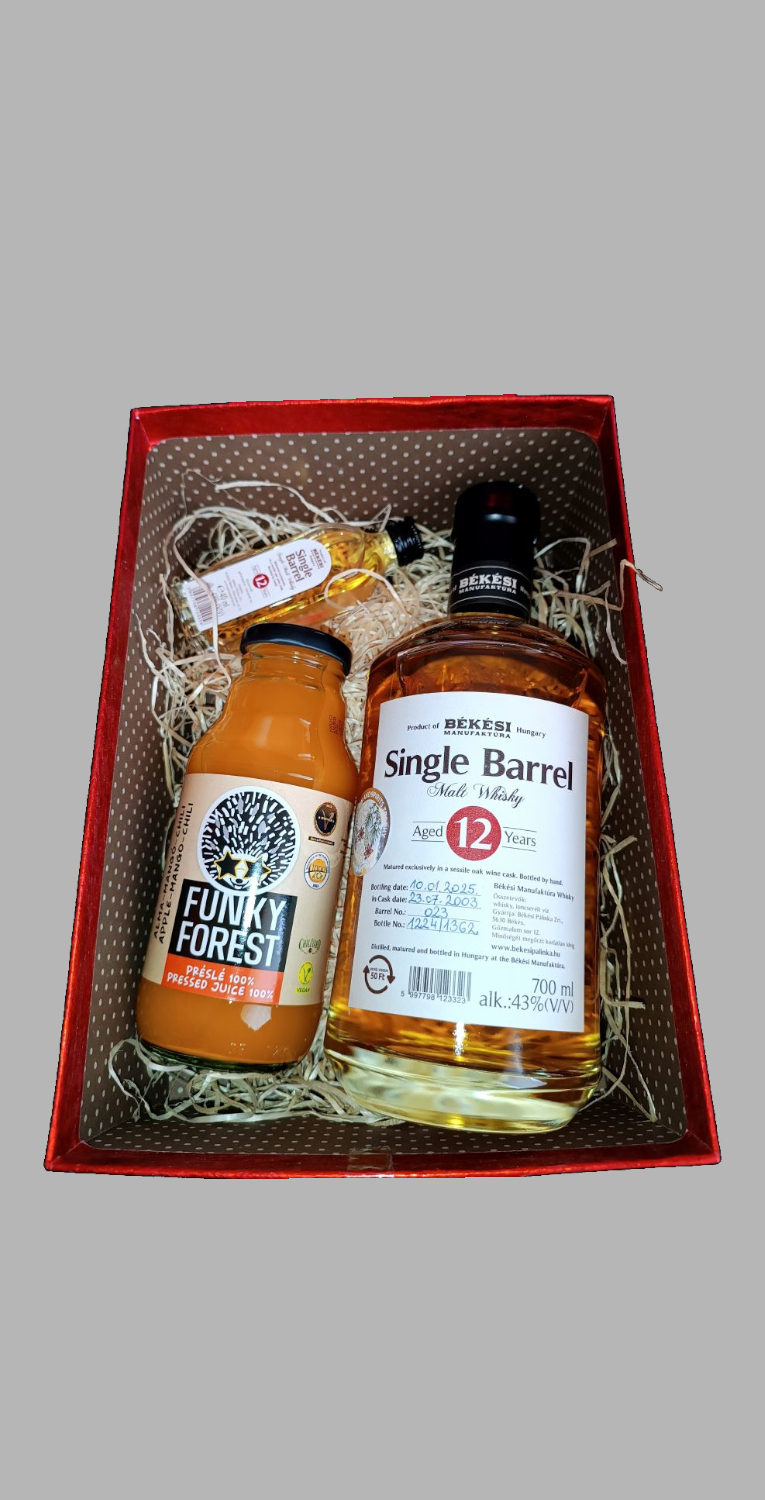 bordó - ajándékdoboz - Man.Whisky 0,7 L (43%) bordó - ajándékdoboz - Man.Whisky 0,7 L (43%)