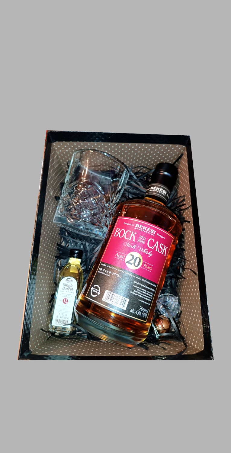 fekete - ajándékdoboz - Bock whisky 0,7 L (43%) fekete - ajándékdoboz - Bock whisky 0,7 L (43%)